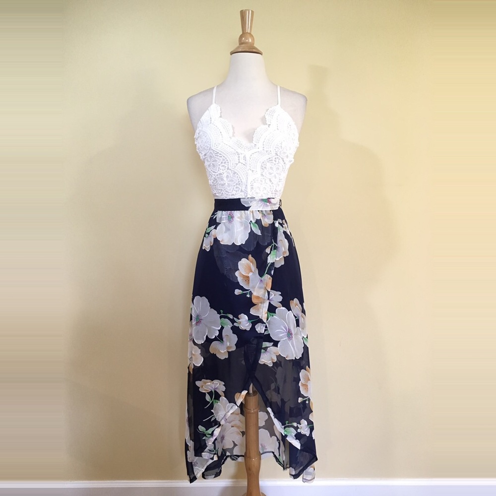 Strappy Backless Lace Bodice Floral Chiffon Dress - Picture 3 of 5